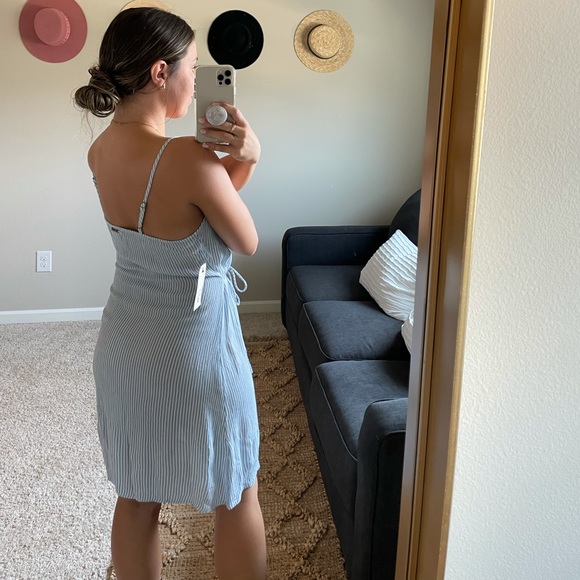 Billabong Dress - Picture 3 of 5